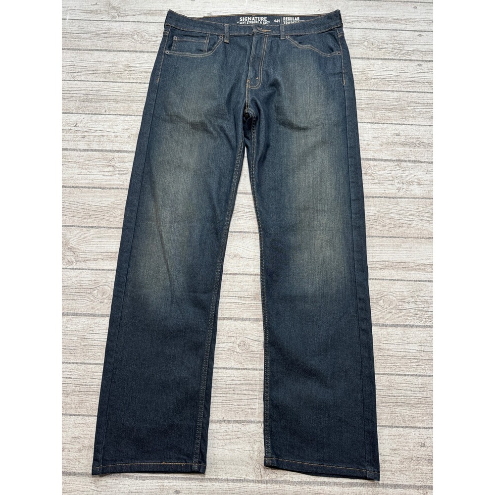 Levi's Signature Jeans Men's 36x32 Blue Dark Wash Straight Leg Denim Mid Rise